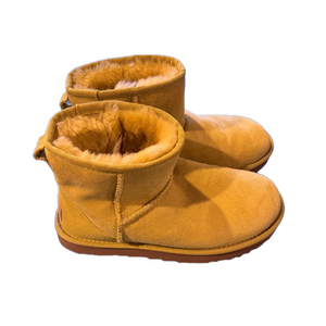UGG Womens Classic Mini II Boot Sheepskin Ankle Boots in Black - 5 Suede Comfort